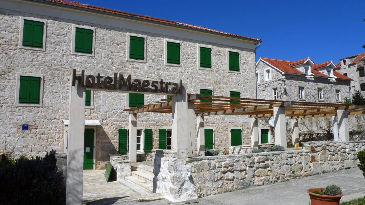 Hotel Maestral Првич Лука Екстер'єр фото